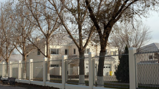 custom metal fence